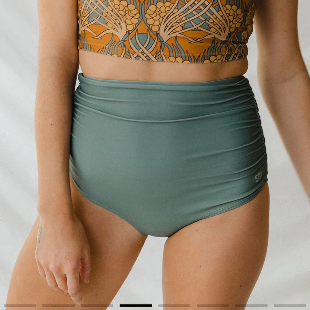 NWT Albion Fit Sea Salt Ruched High-Waisted Swim Bottoms